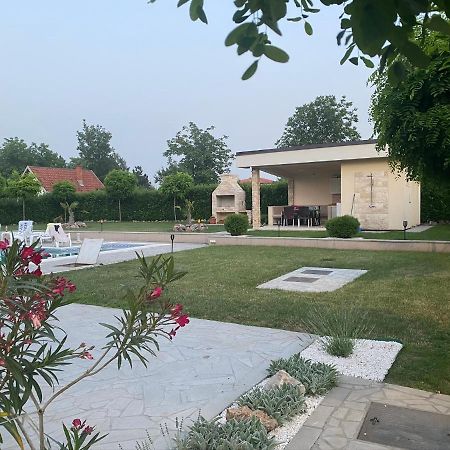 Vila Eleonora Beograd Екстериор снимка